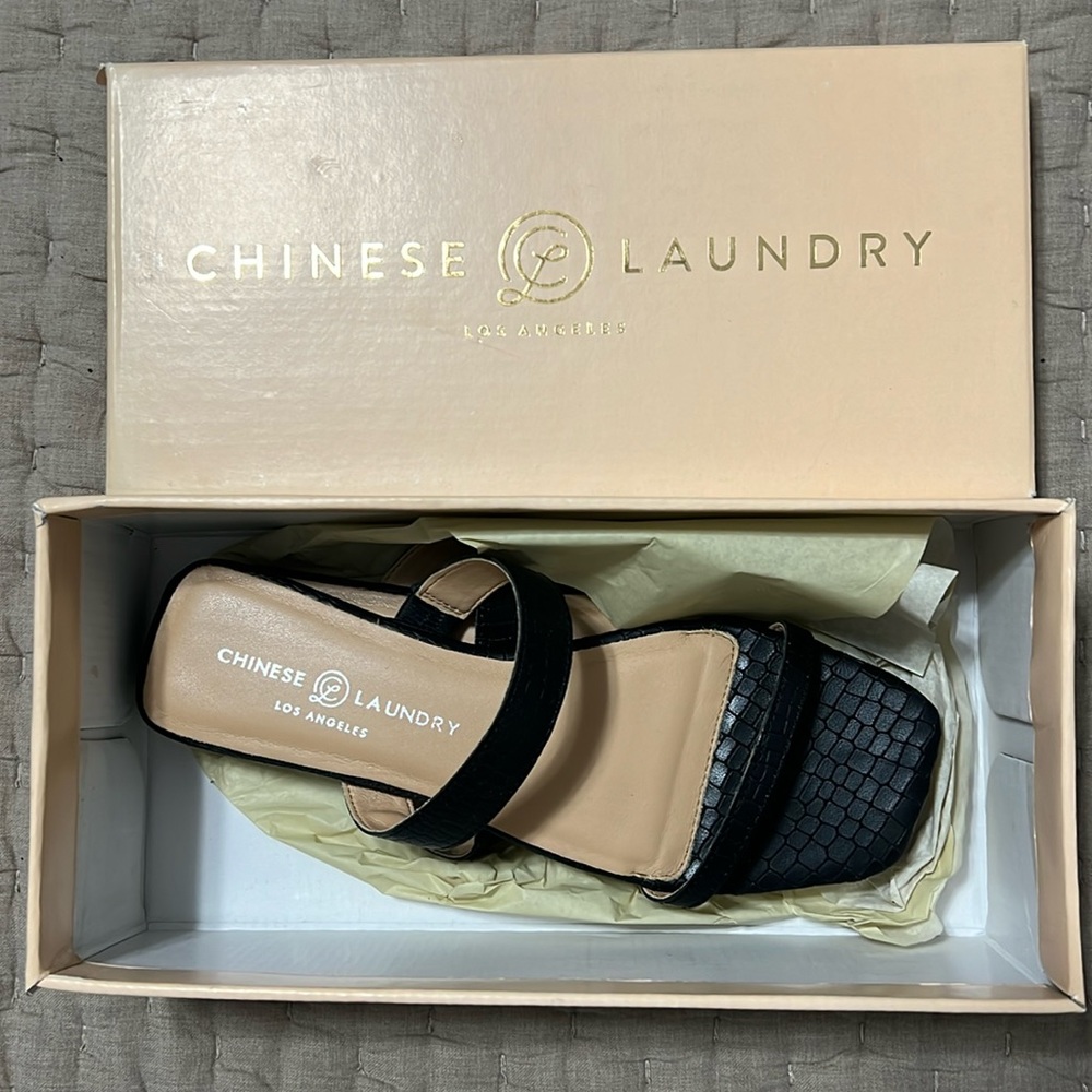 Black Croc-embossed Chinese Laundry sandals